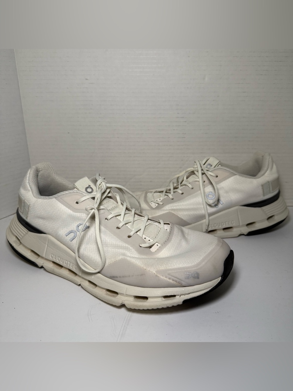 On Cloudnova Form Shoes Womens Sz 10 White Eclipse Running Gym Comfort Sneakers